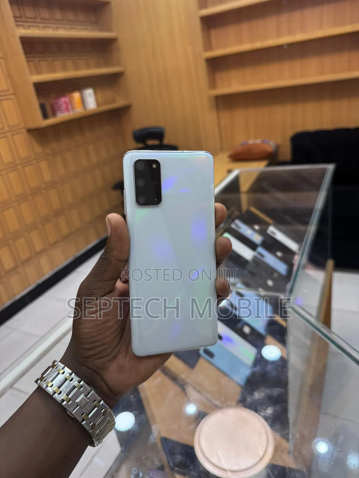 New Samsung Galaxy S20+ 5G 128 GB White