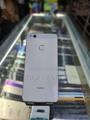 Photo - Huawei P10 Lite 128 GB White