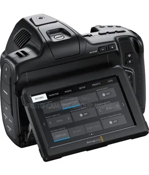 Blackmagic Design Pocket Cinema Camera Pro (Canon Ef)