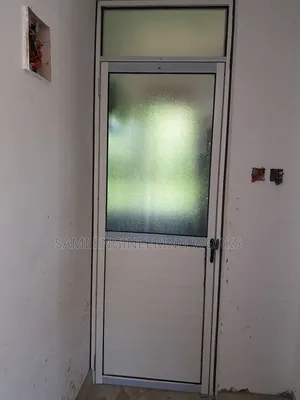 Quality Cheap Aluminum Bathroom Lira