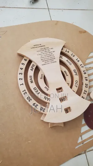 Wooden / Infinity Calenders