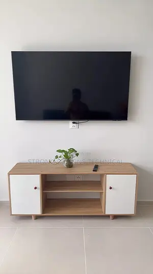 Tv Shelf / Tv Stand / Tv Cabinet