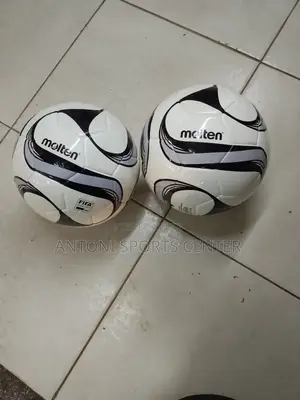 Soccer Ball Original Molten Size 5