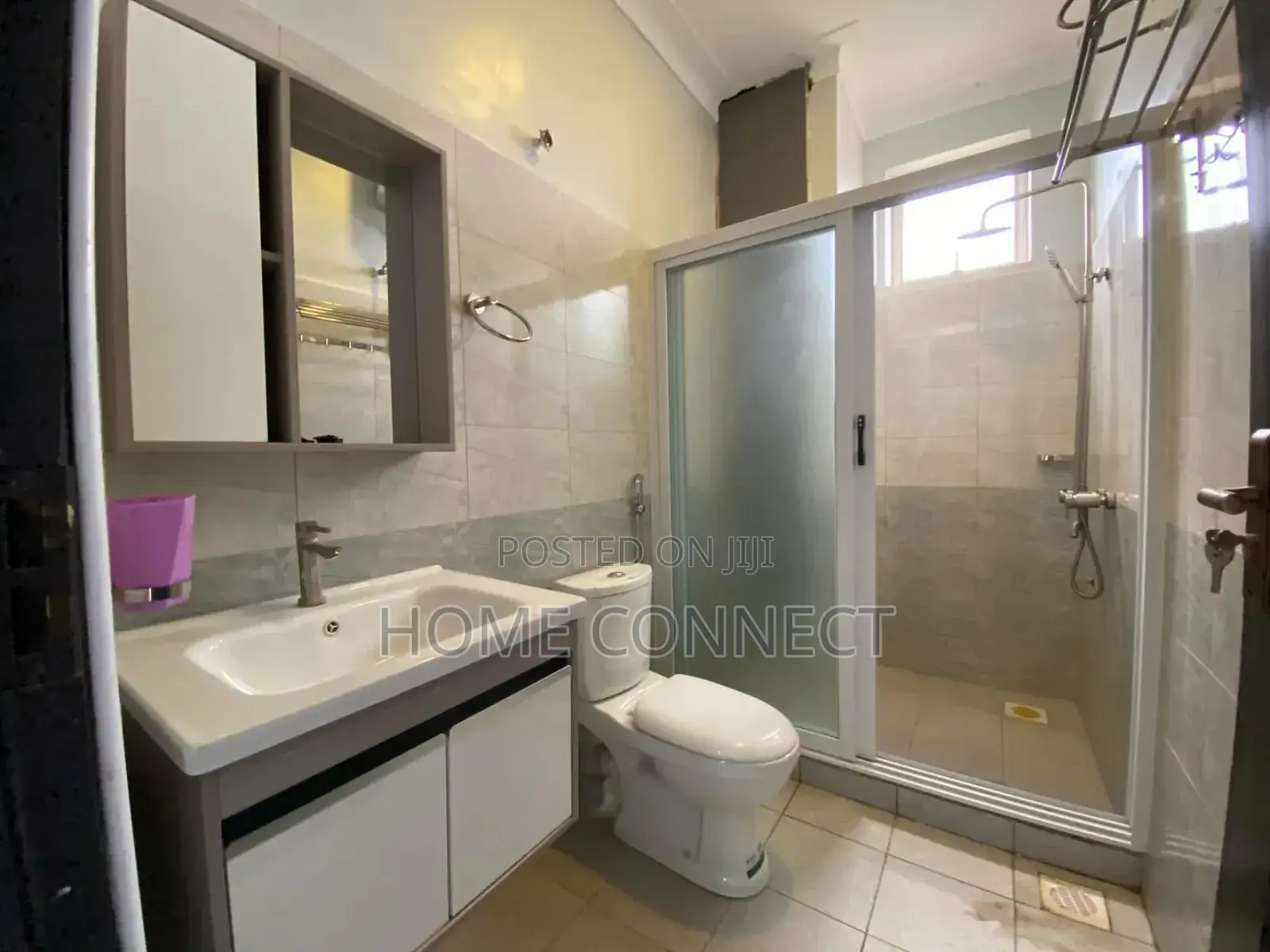 1bdrm Apartment in Muyenga, Central Division for rent