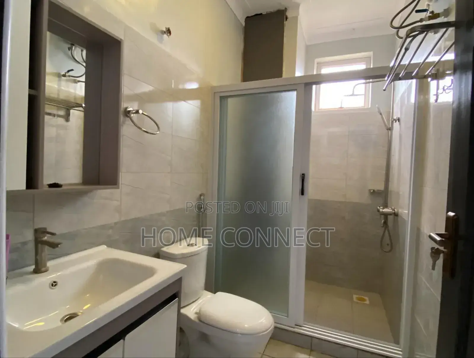 1bdrm Apartment in Muyenga, Central Division for rent