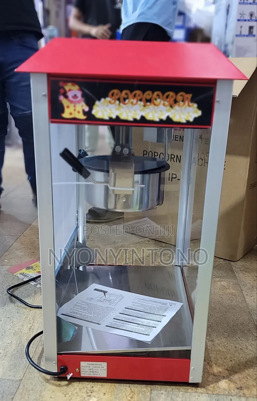 Globalstar Heavy-Duty Commercial Popcorn Machine