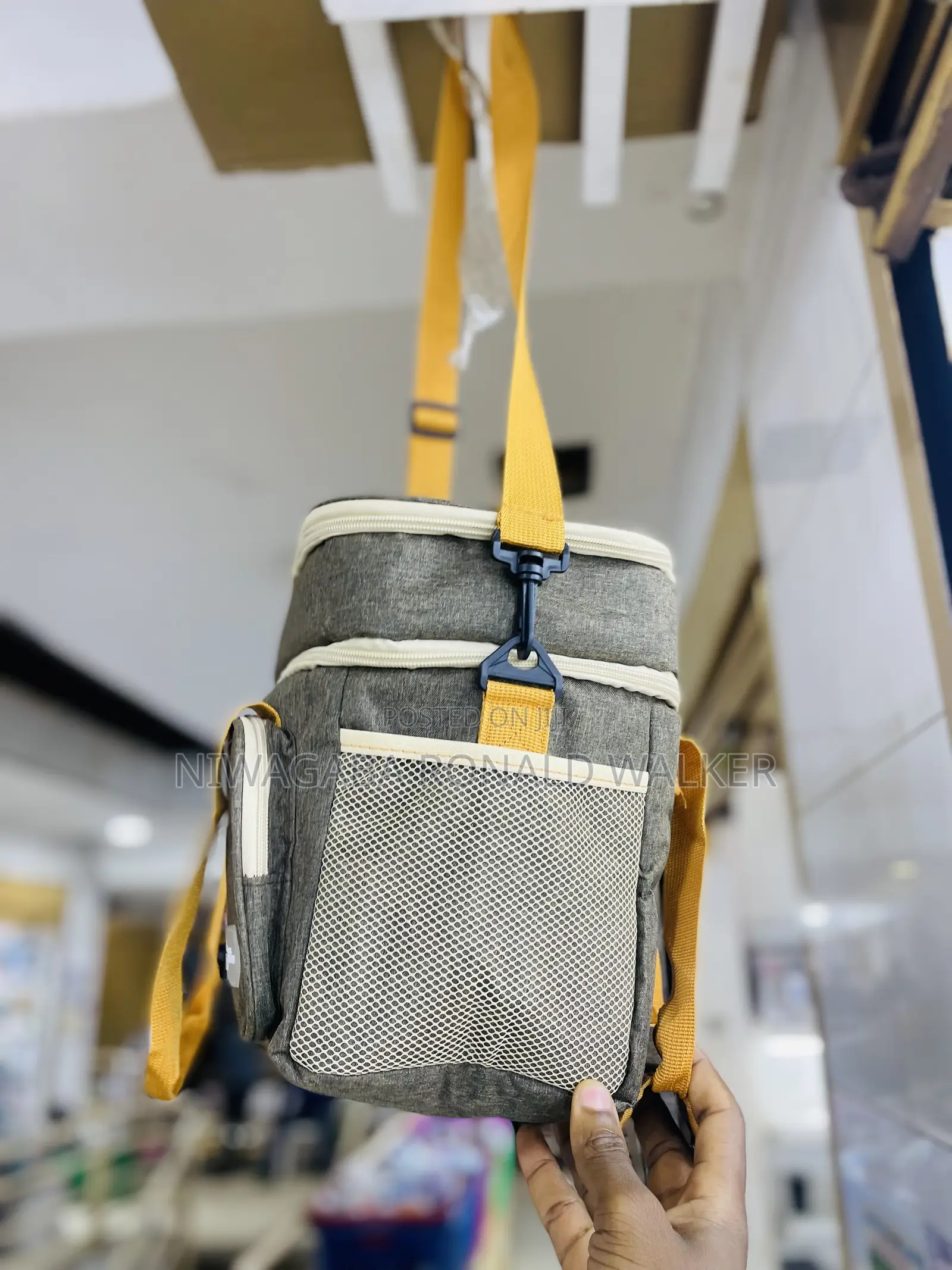 Picnic Out Door Double Deck Camping Bag / Lunch Bag Career