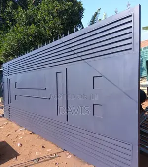 Sliding Gate