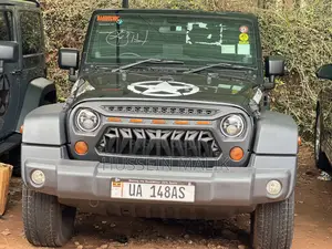 Photo - Jeep Wrangler Rubicon 2dr SUV 4WD (3.6L 6cyl 6M) 2015 Black