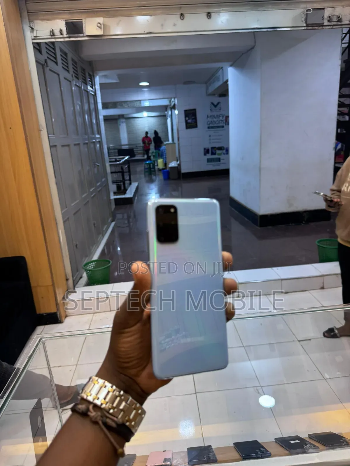 New Samsung Galaxy S20+ 5G 128 GB Blue