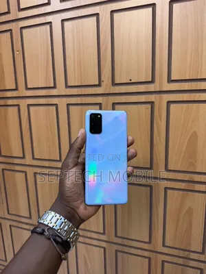 New Samsung Galaxy S20+ 5G 128 GB Blue
