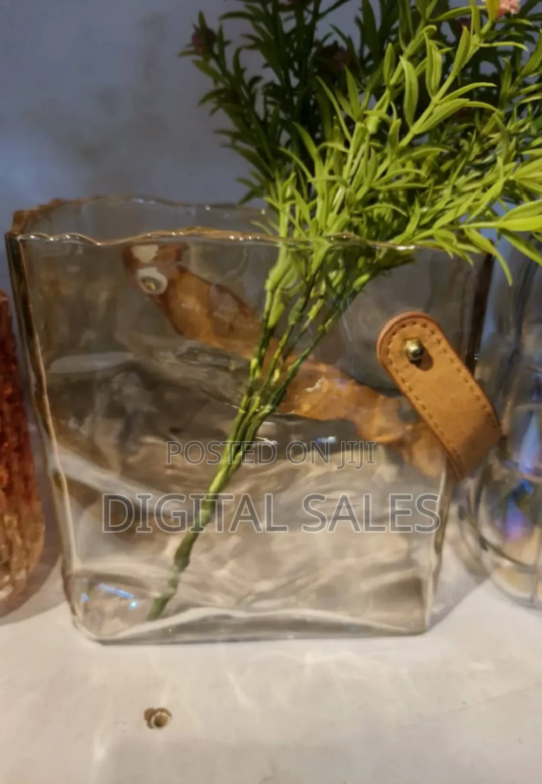 Clear Glass Handbag Vase