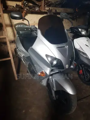 Honda Forza 2019 Gray