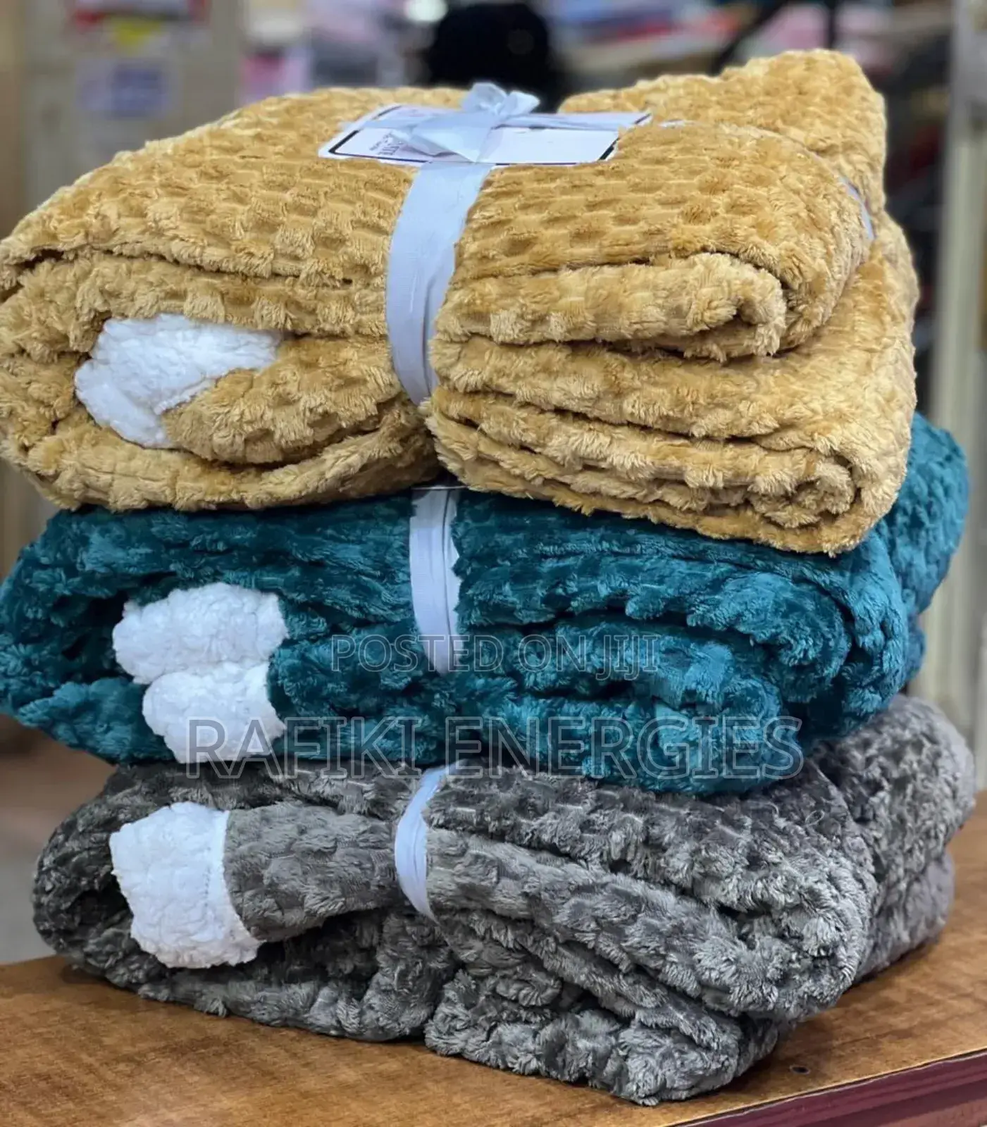 Fleece Blankets - Different Colours