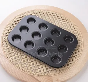 12holes Of Cup Cake Tray - Black