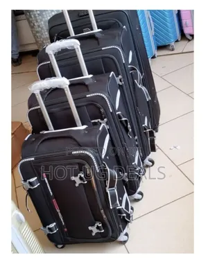Set Of 4 In 1 Cloth Suitcase With Different Sizes