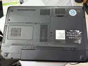 Laptop Lenovo IdeaPad Y450 4GB Intel Core I3 HDD 320GB