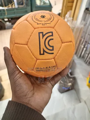 Hattrick Hb-64 Deluxe Rubber Handball, Size 1