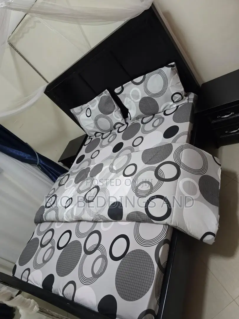 Bed Cover / Duvet Cover 4pics / 4x6 and 5x6