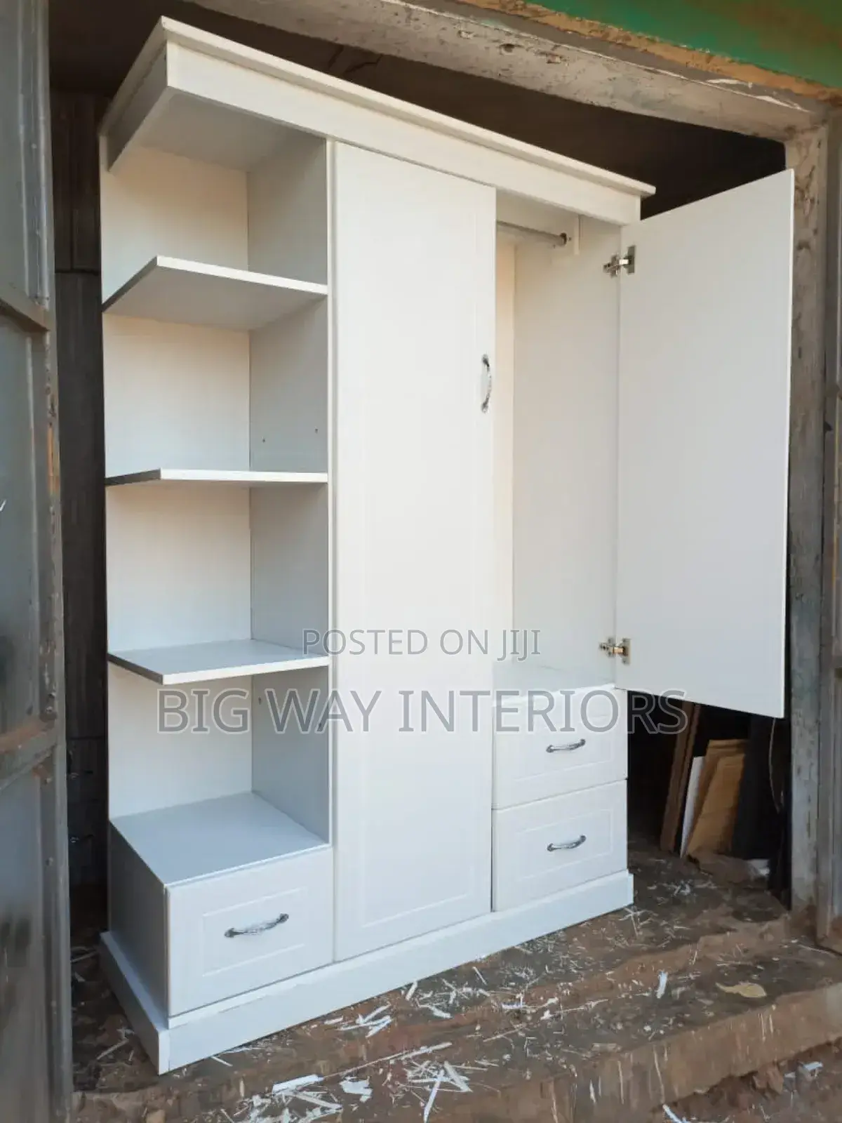 White Wardrobe With 3drawers