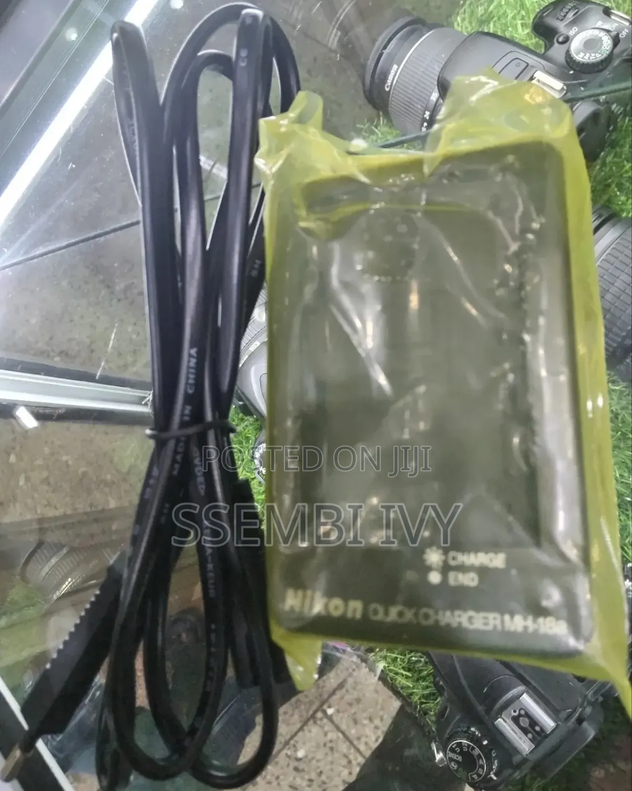 Nikon Mh-18a Original Camera Battery Charger
