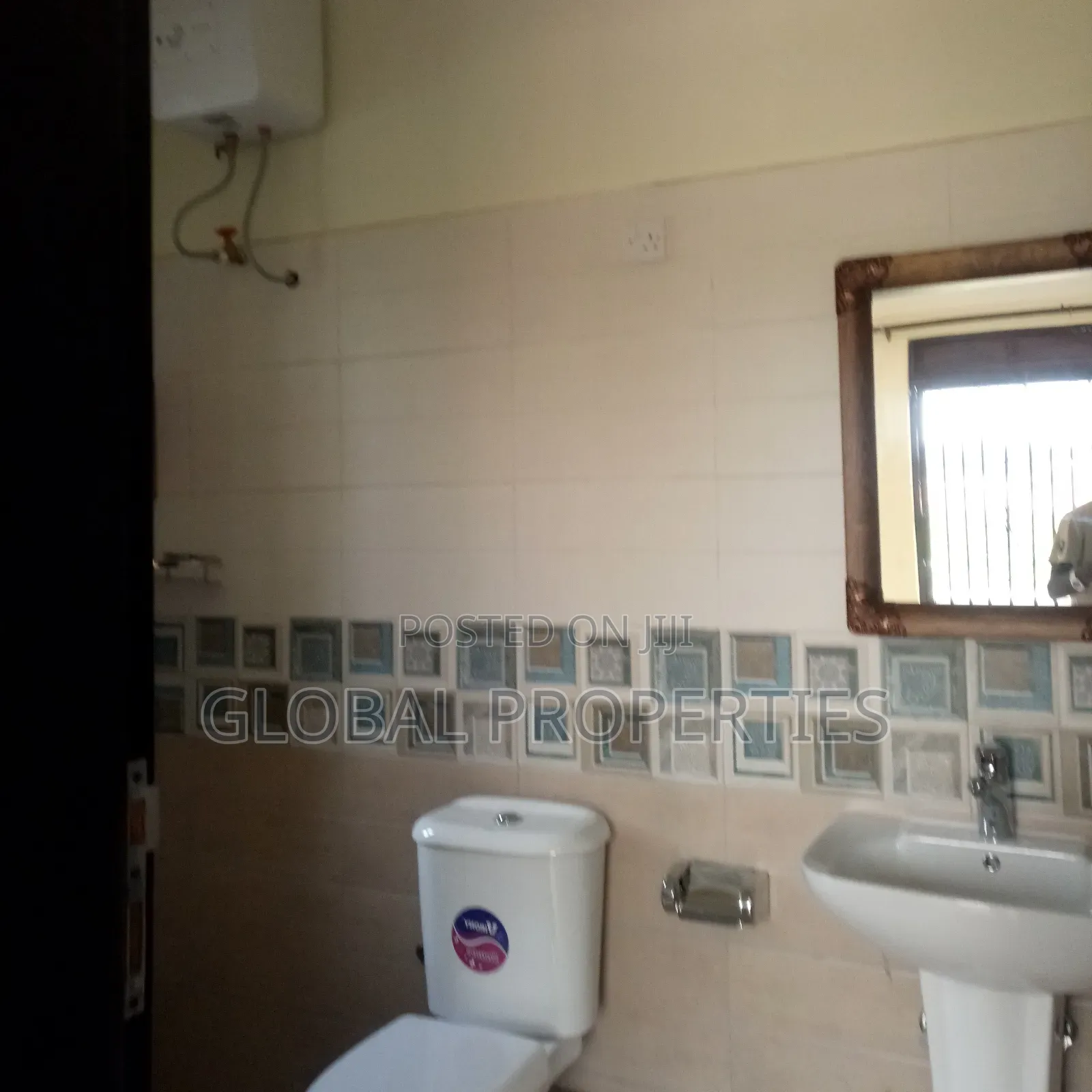 1bdrm Bungalow in Kyaliwajala, Central Division for rent