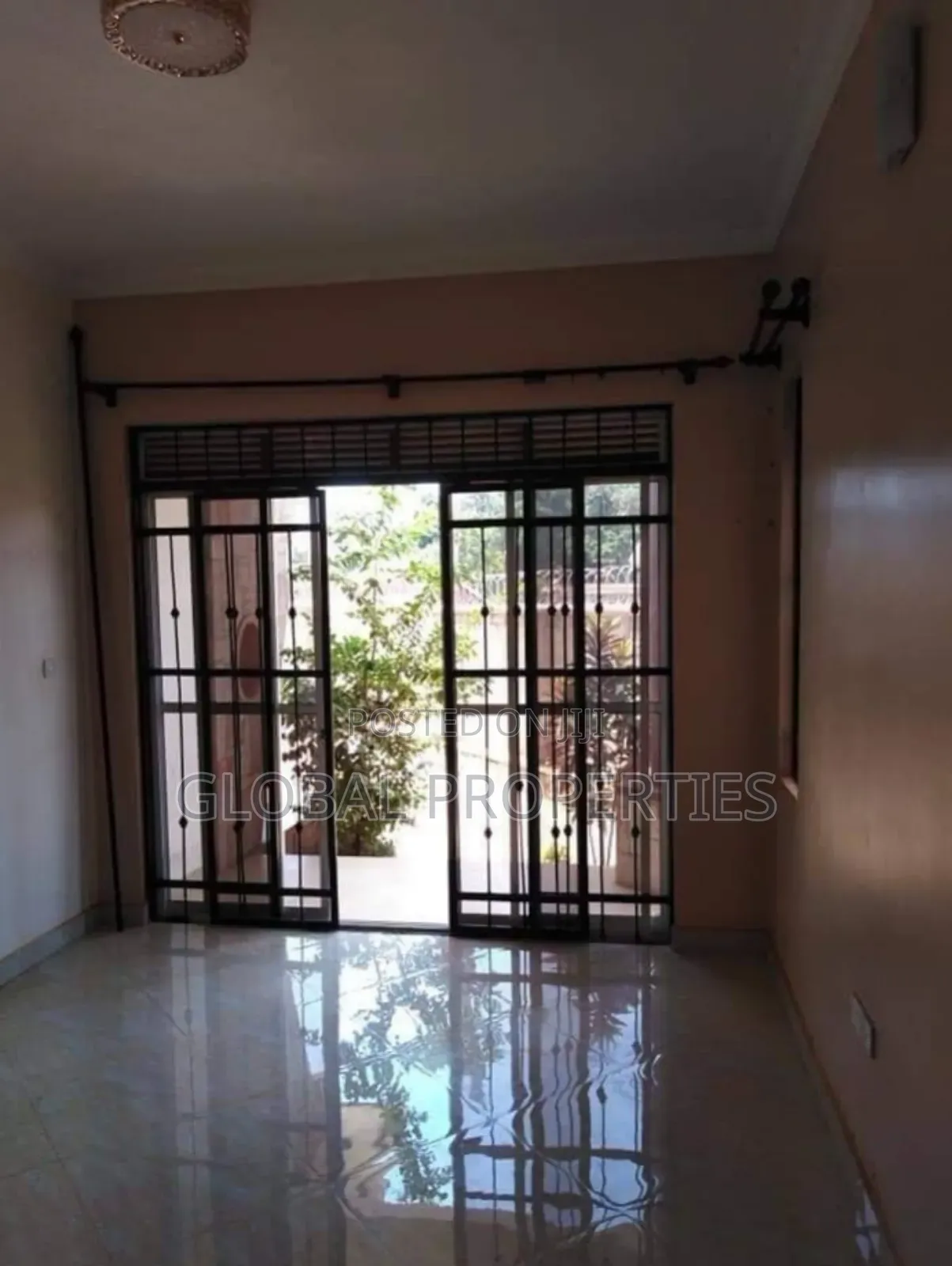 1bdrm Bungalow in Kyaliwajala, Central Division for rent