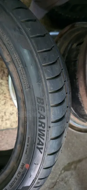 225/45r17 94w Bearway