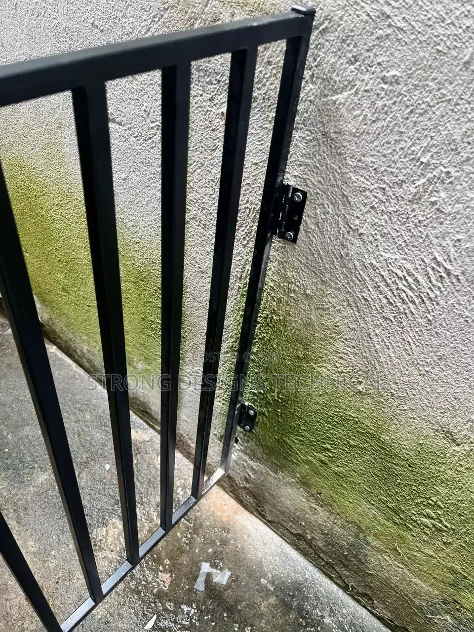 Safety Gates for Pets / Babies Both Indoor and Outdoor