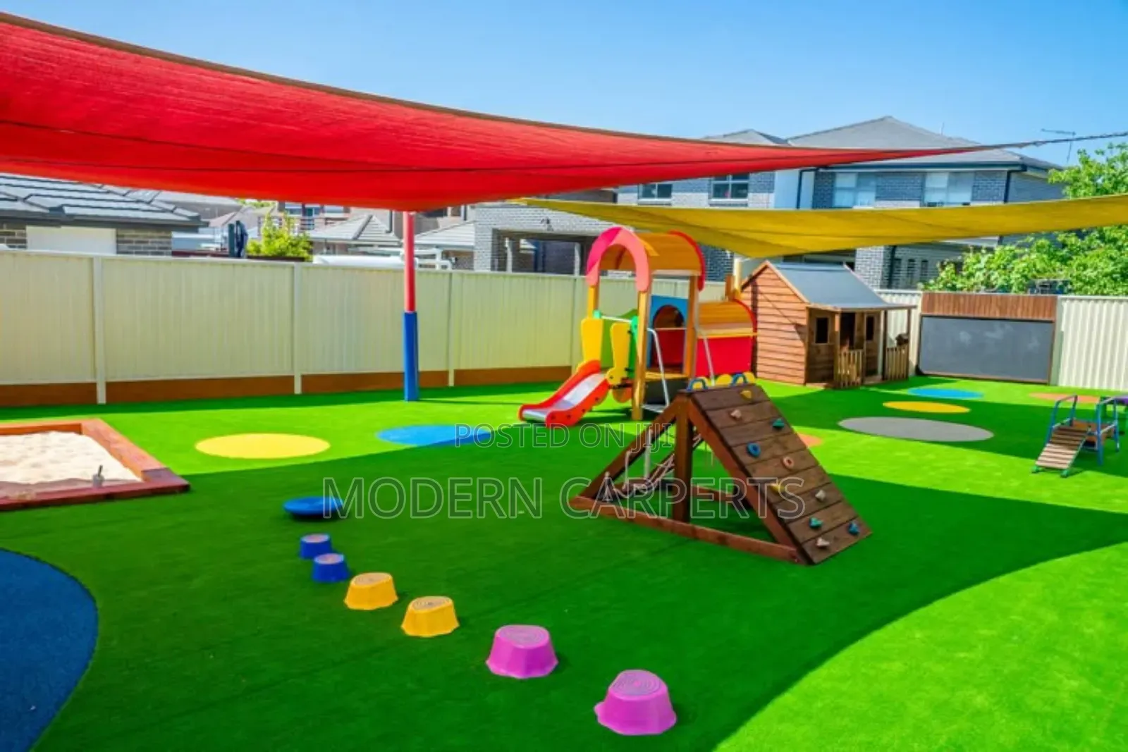 Sric Kids Artificial Turf for Compounds Avoid Accidents