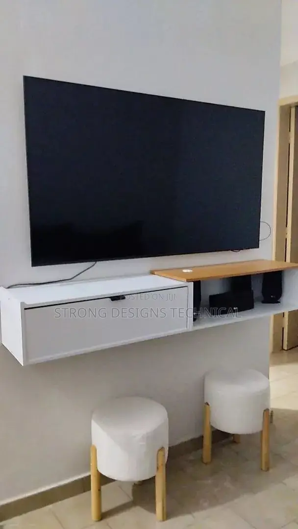 1.4 Floating Tv Stand/ Wall Unit Up to 55 Inch Tv