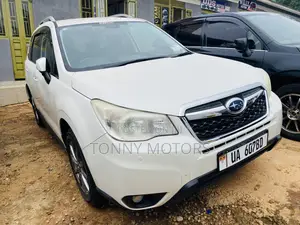 Photo - Subaru Forester 2015 White