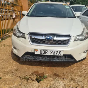 Photo - Subaru Impreza 2014 White