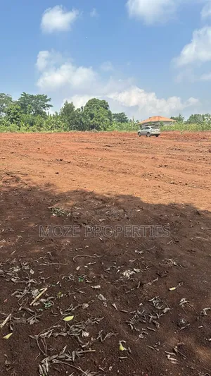 50x100 Plots for Sale in Kasangati Nangabo New Estate.