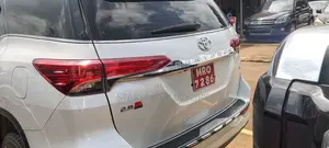 Toyota Fortuner 2.8 D AWD 2017 Silver