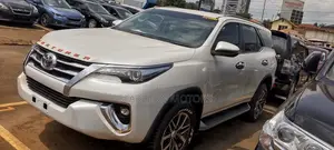 Toyota Fortuner 2.8 D AWD 2017 Silver