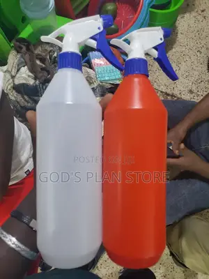 2pcs Spraying Bottles