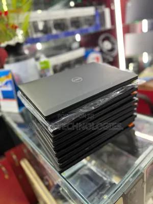 Photo - Laptop Dell Latitude 7280 8GB Intel Core I5 SSD 256GB