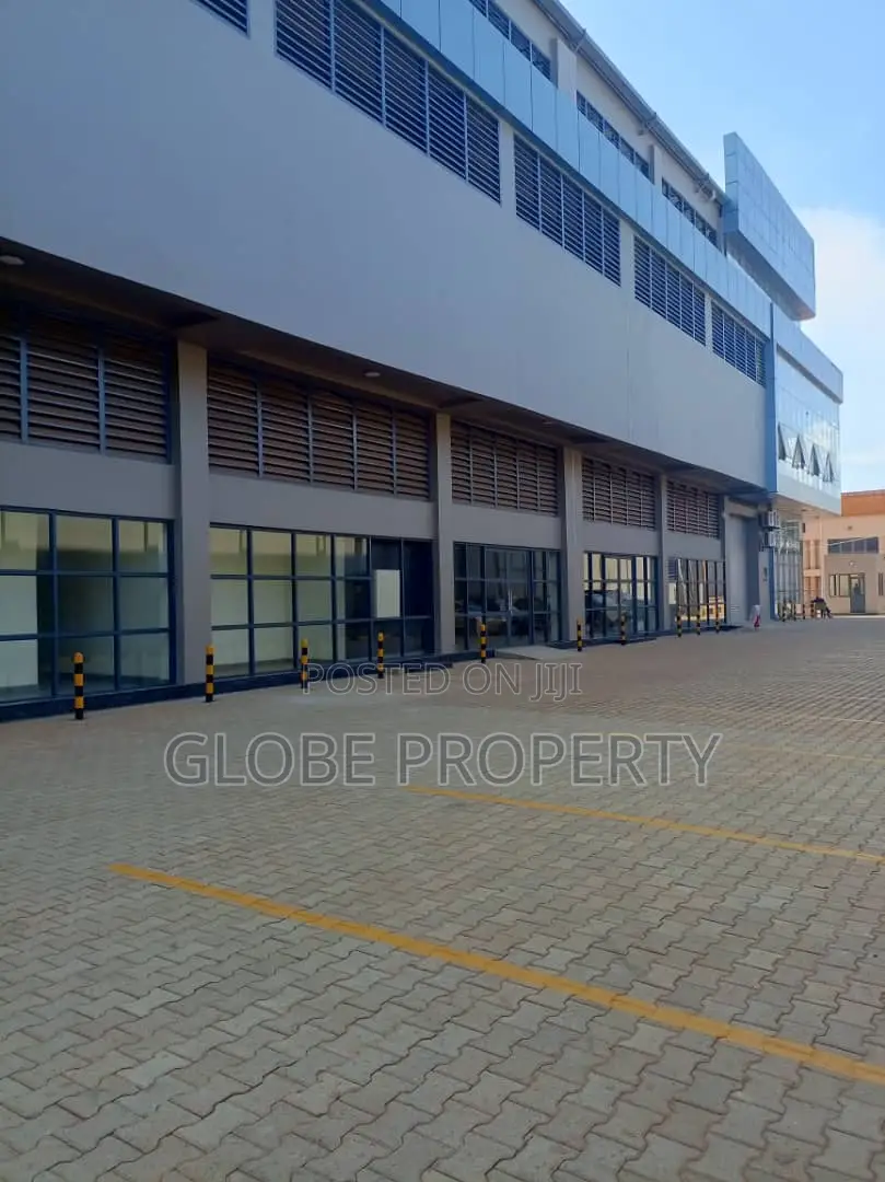 Office Space and Show Room for Rent