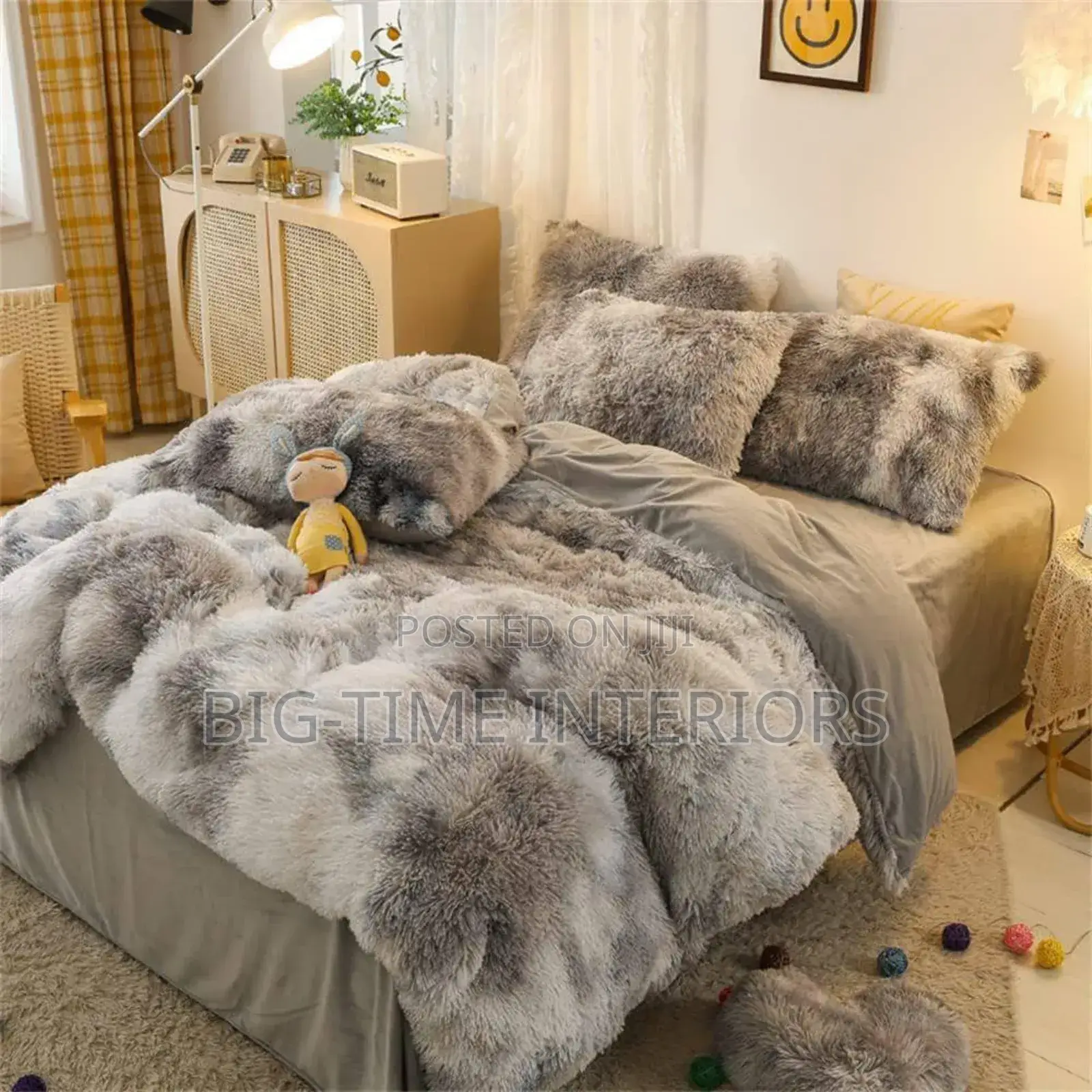 6pcs Patched Gray Fluffy Duvet/Bedcover Set
