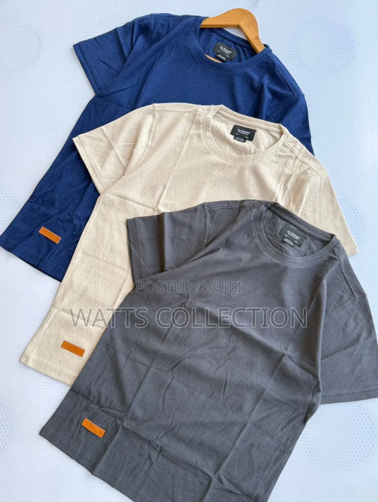 Round Neck Textured T Shirts