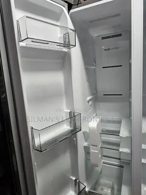 Hisense 750 Litres Side by Side Fridge