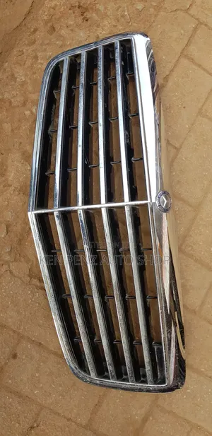 Grill for Mercedes Benz E250 2009