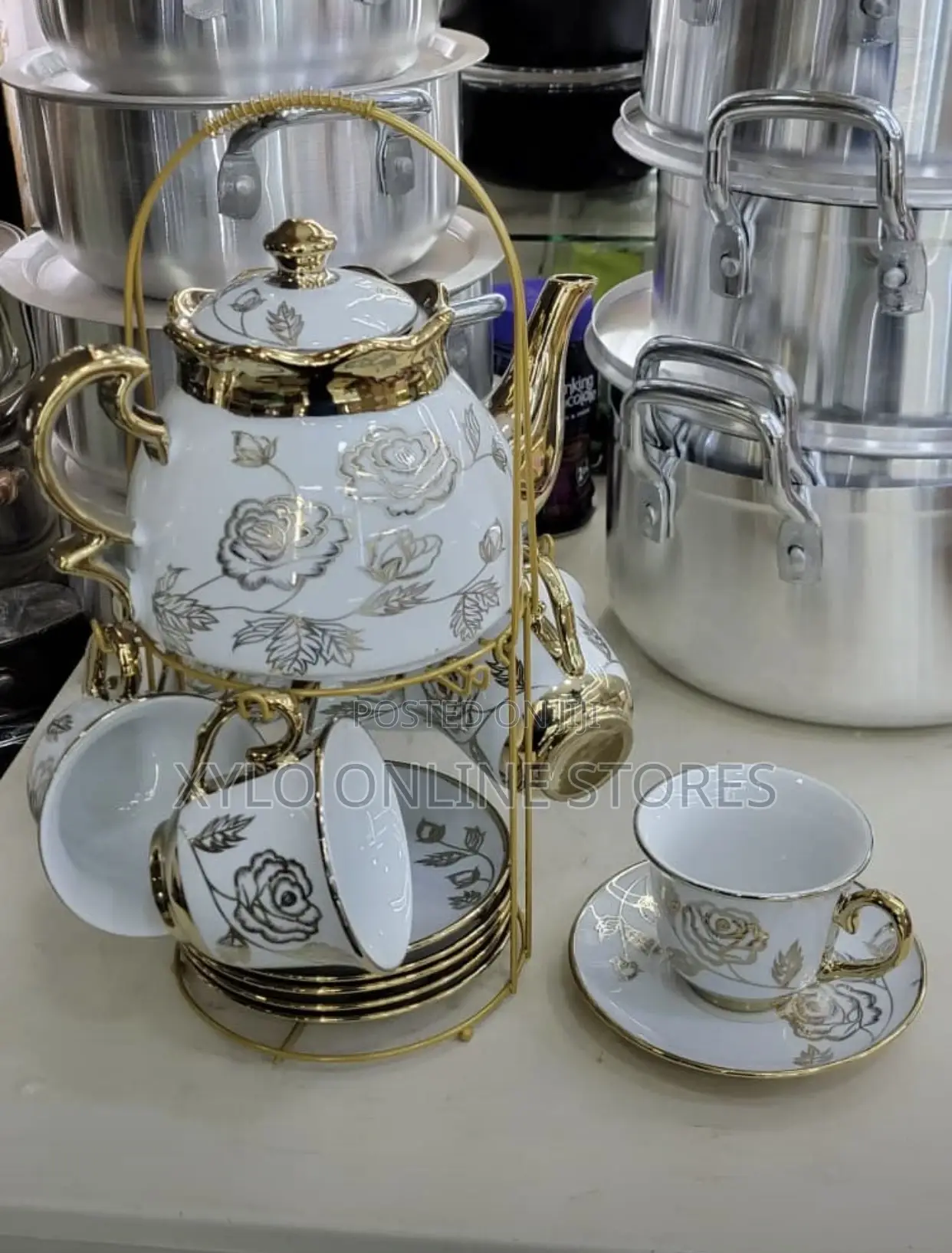 2 Sets of Coffee Teapots I.E5 Cups,5saucers,1 Teapot,A Rack