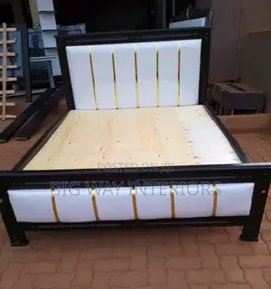 White Gold and Black Color 5by6 Bed
