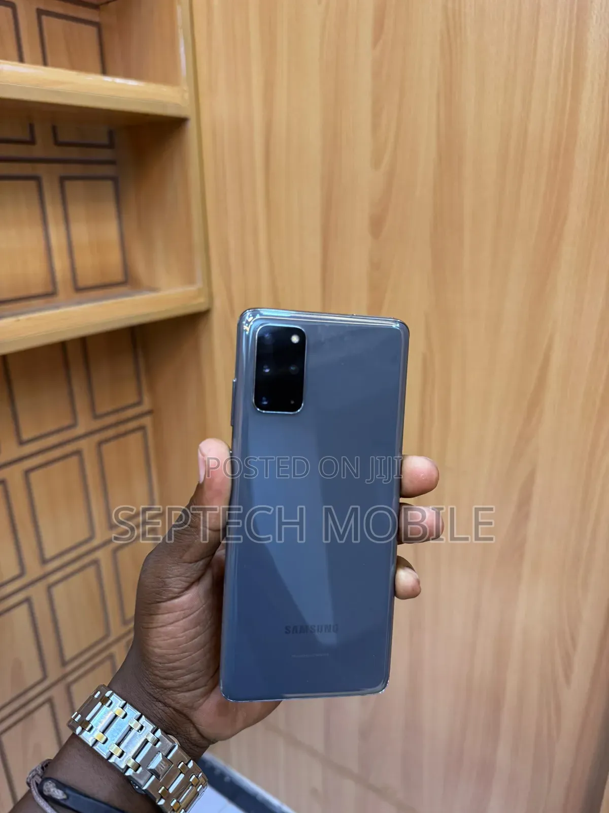 New Samsung Galaxy S20+ 5G 128 GB Gray
