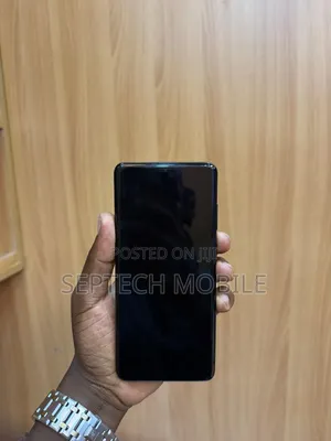 New Samsung Galaxy S20+ 5G 128 GB Black