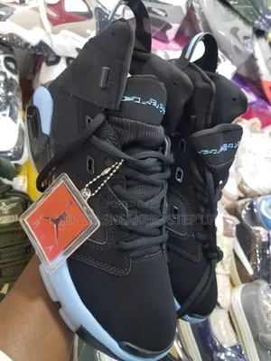Original Air Jordan 6 Retro Sneakers