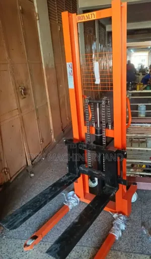 Hydraulic Fork Lift