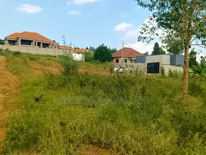 Plot for Sale Located at Seeta_bajjo (60ft*100ft) at 60m Ugx